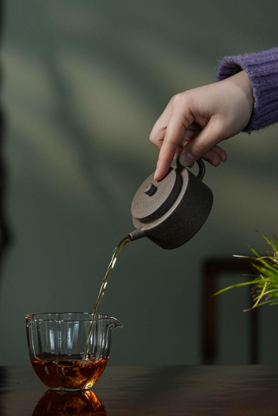 De Zhong 140cc - Yixing Handmade Teapot 江苏宜兴