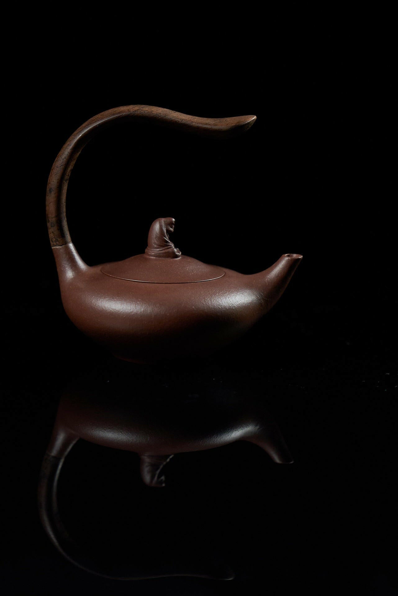 Wu Fo Fei Yu 170cc - Yixing Handmade Teapot 江苏宜兴