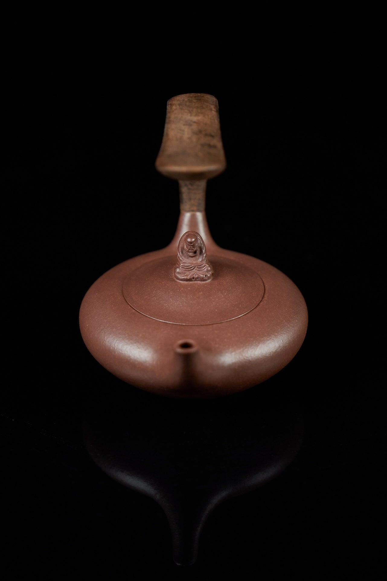 Wu Fo Fei Yu 170cc - Yixing Handmade Teapot 江苏宜兴