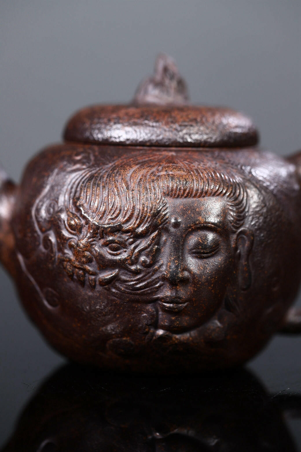 Yi Nian Cheng Fo 200cc - Yixing Handmade Teapot 江苏宜兴
