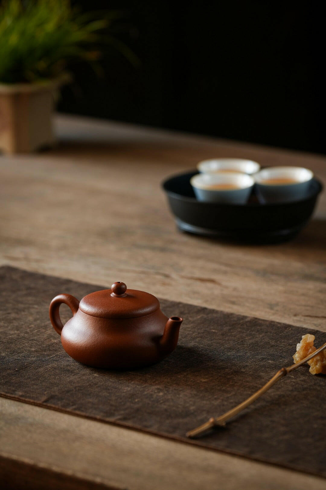 Jun De 110cc - Yixing Handmade Teapot 江苏宜兴