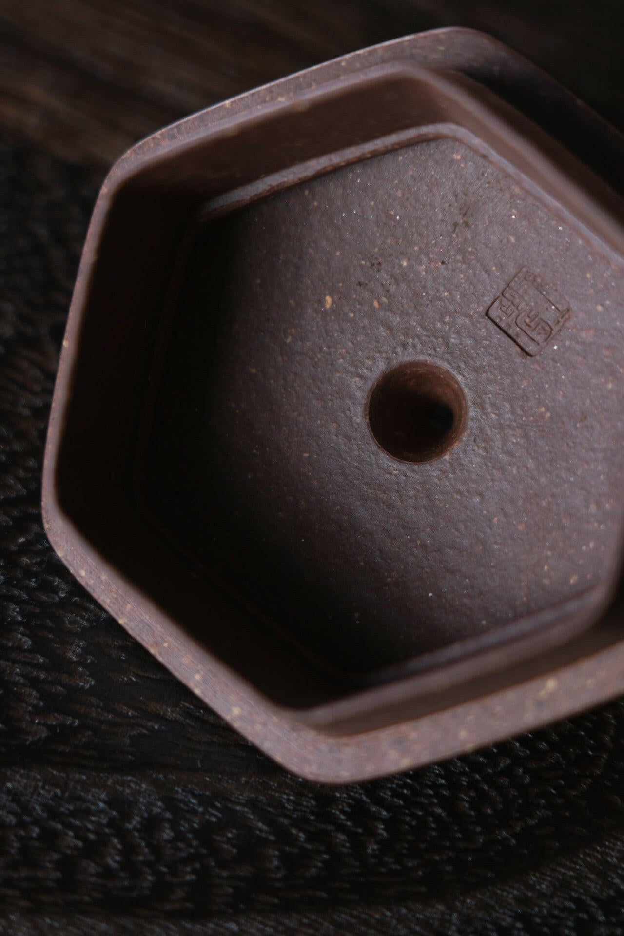 Liu Fang Jing Le 140cc - Yixing Handmade Teapot 江苏宜兴