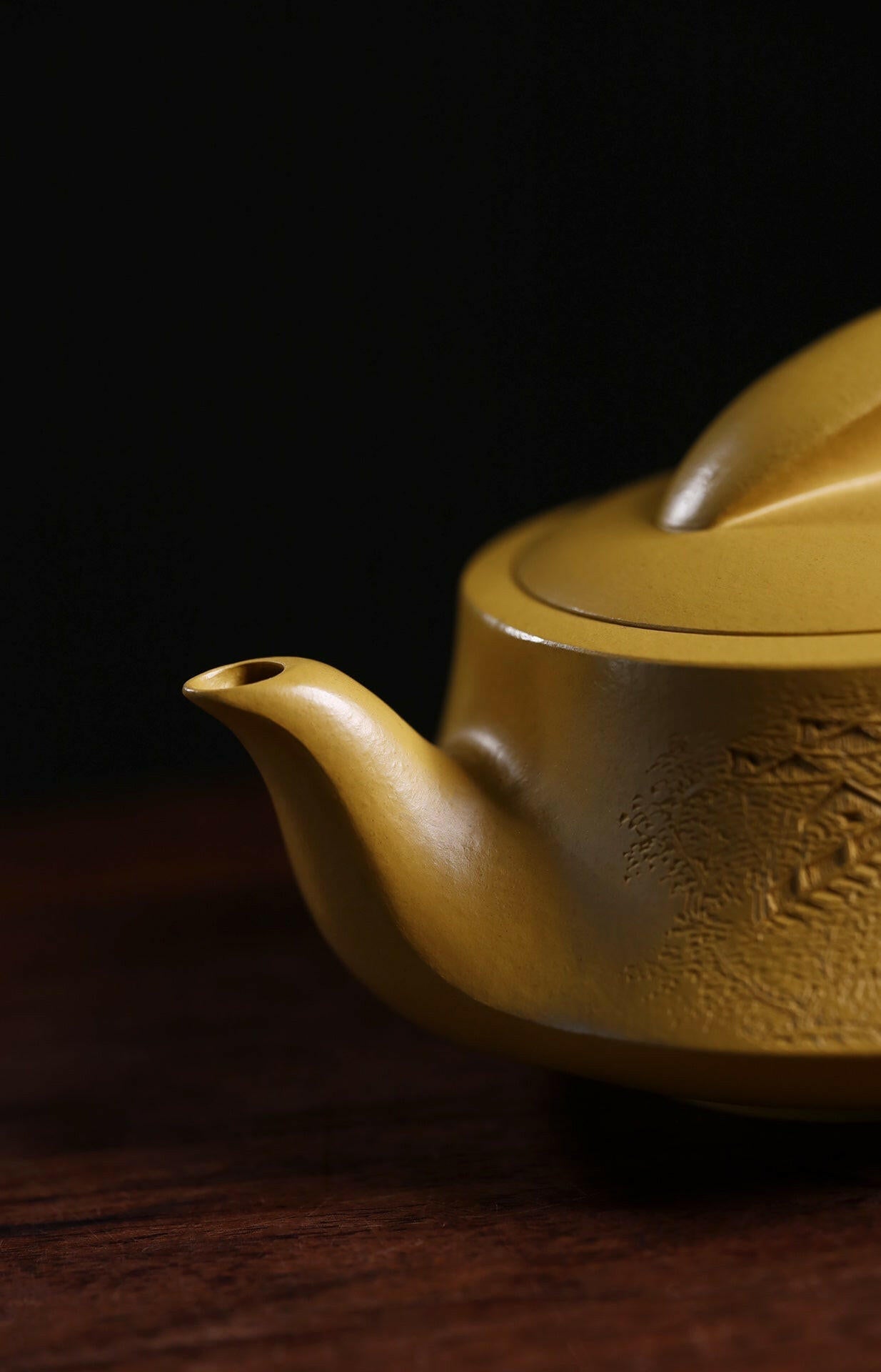 Yi Fang Feng Shun 225cc - Yixing Handmade Teapot 江苏宜兴