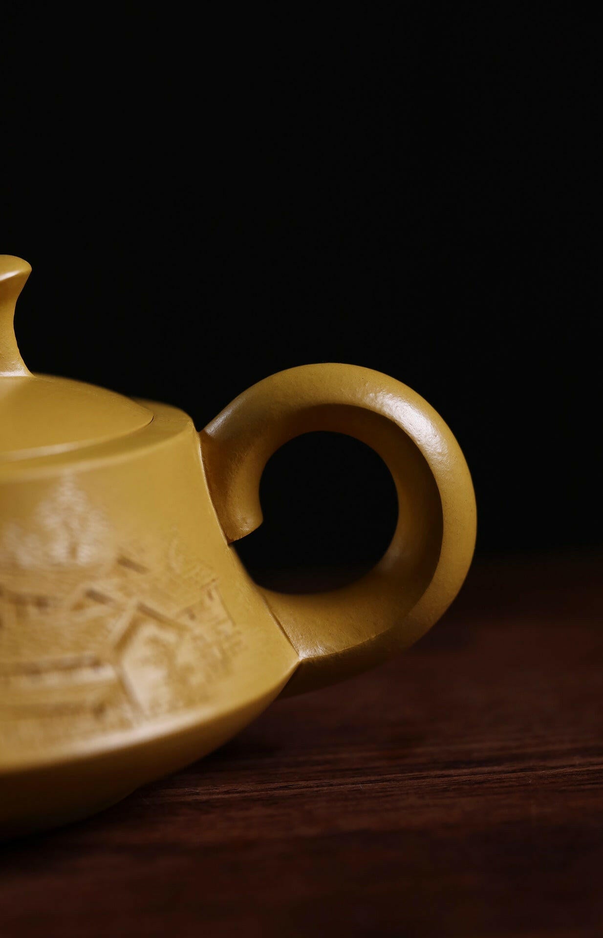 Yi Fang Feng Shun 225cc - Yixing Handmade Teapot 江苏宜兴