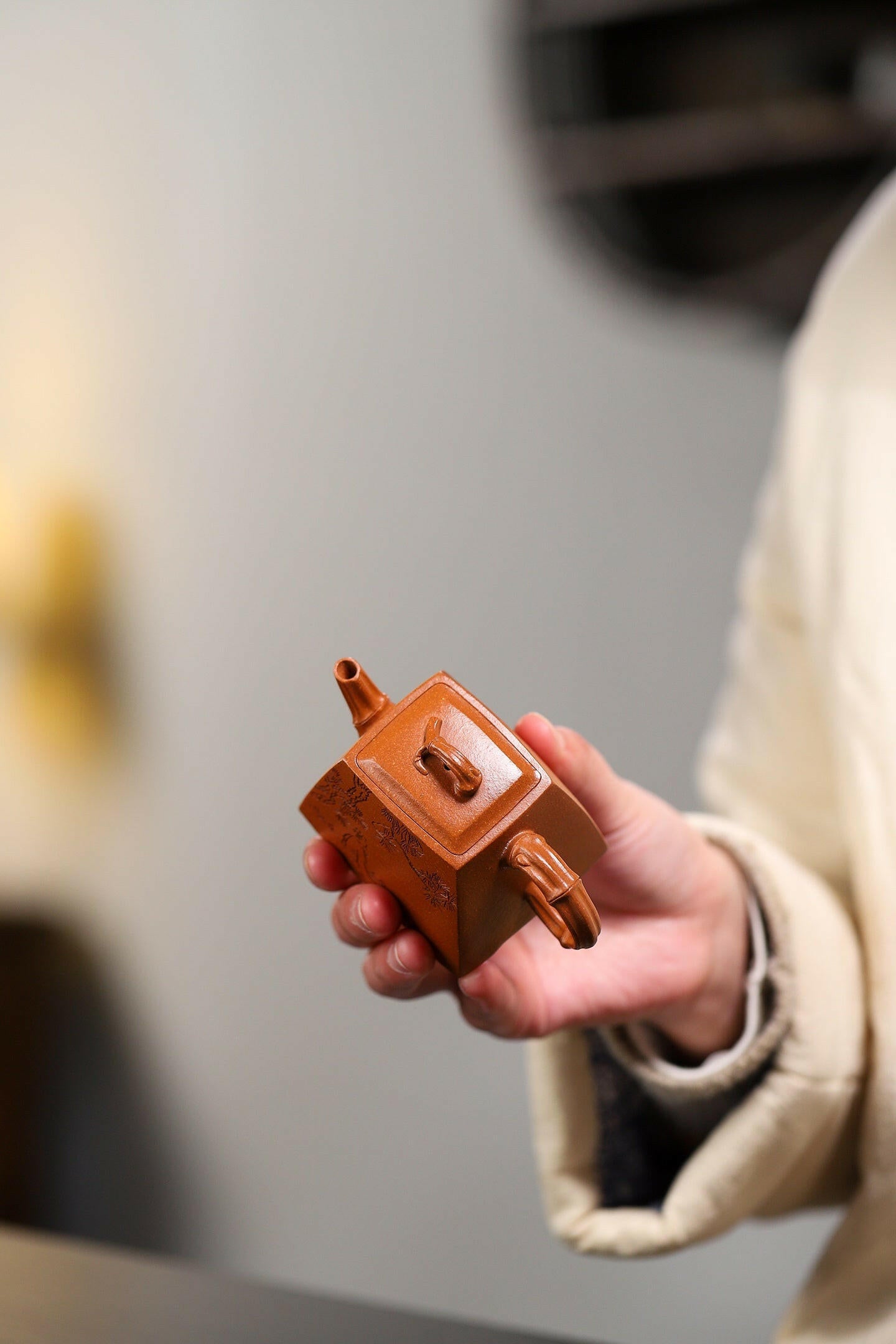 Si Zhu 80cc - Yixing Handmade Teapot 江苏宜兴