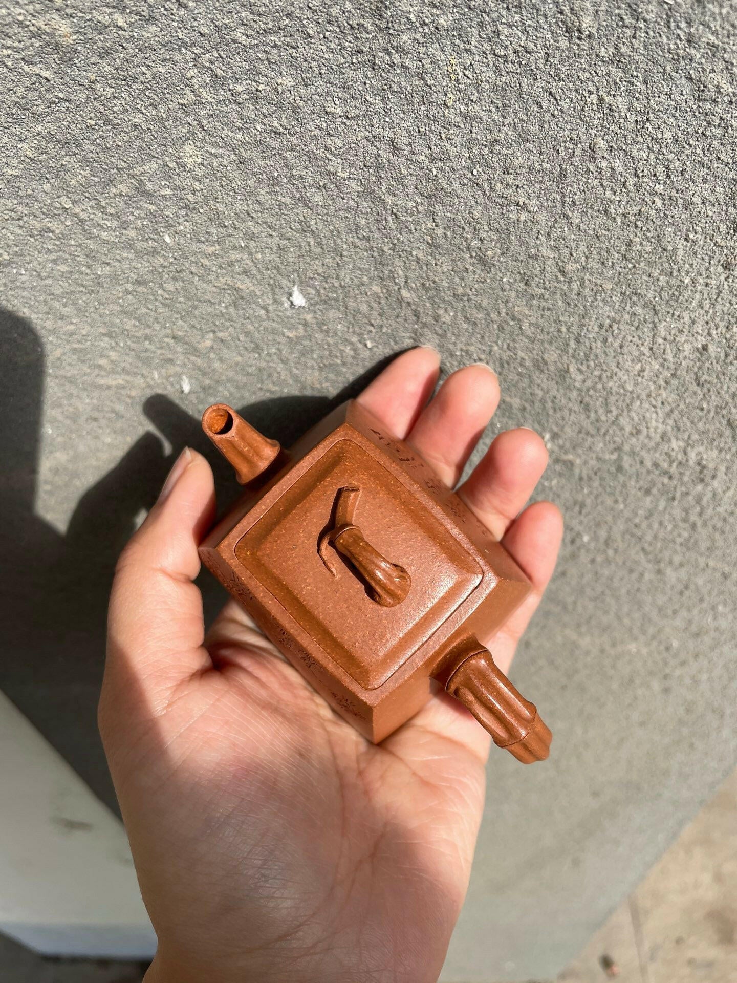 Si Zhu 80cc - Yixing Handmade Teapot 江苏宜兴