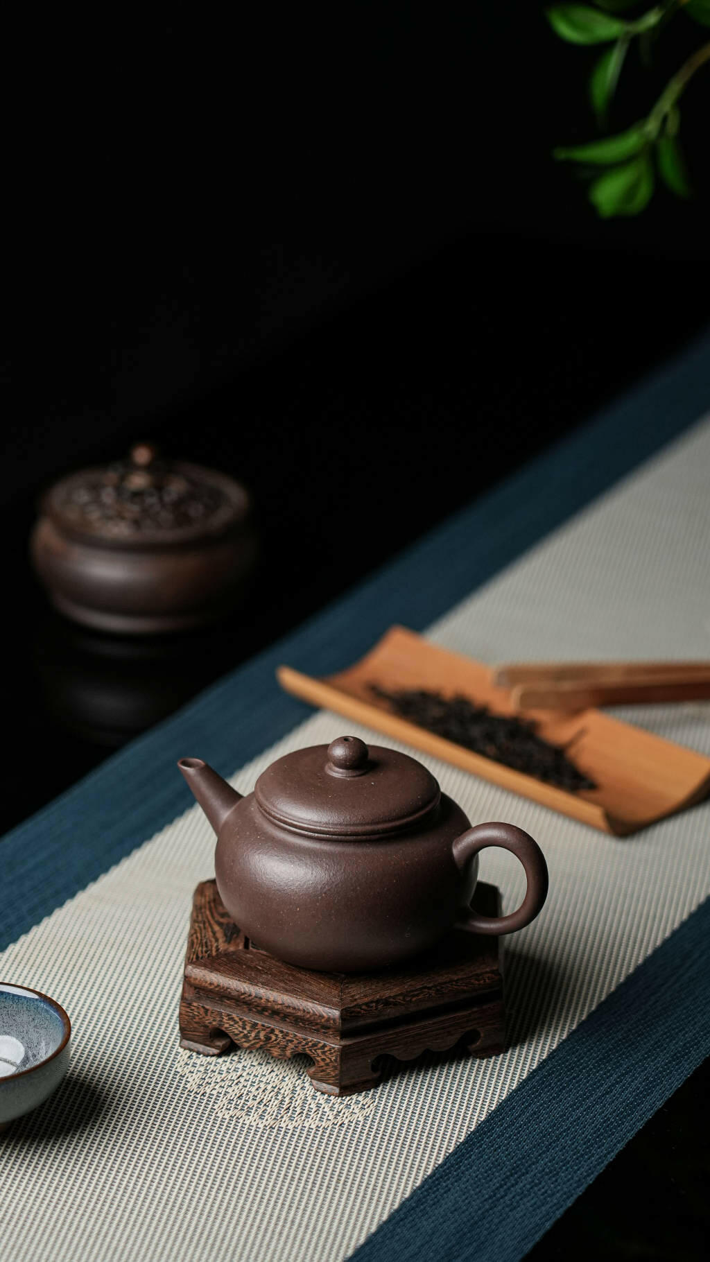 Pao Zun Shui Ping 220cc - Yixing Handmade Teapot 江苏宜兴