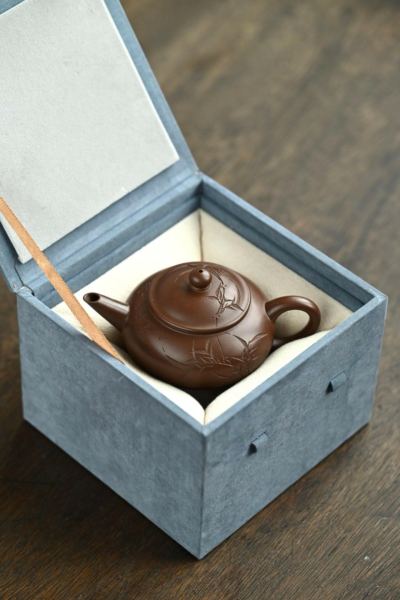 Shui Ping 150cc - Yixing Handmade Teapot 江苏宜兴