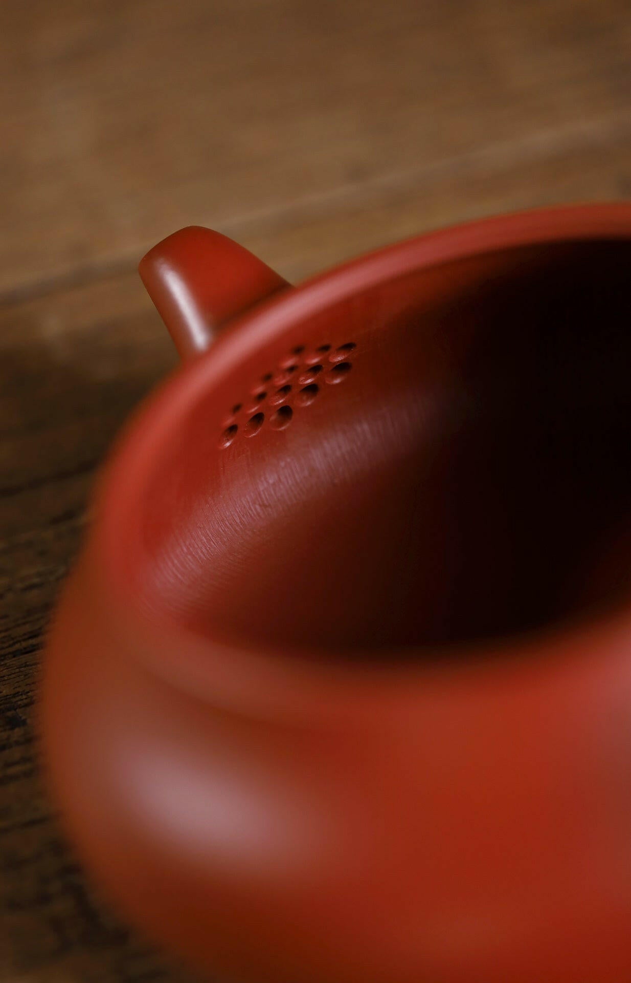 Ru Yi Ming Lu 160cc - Yixing Handmade Teapot 江苏宜兴