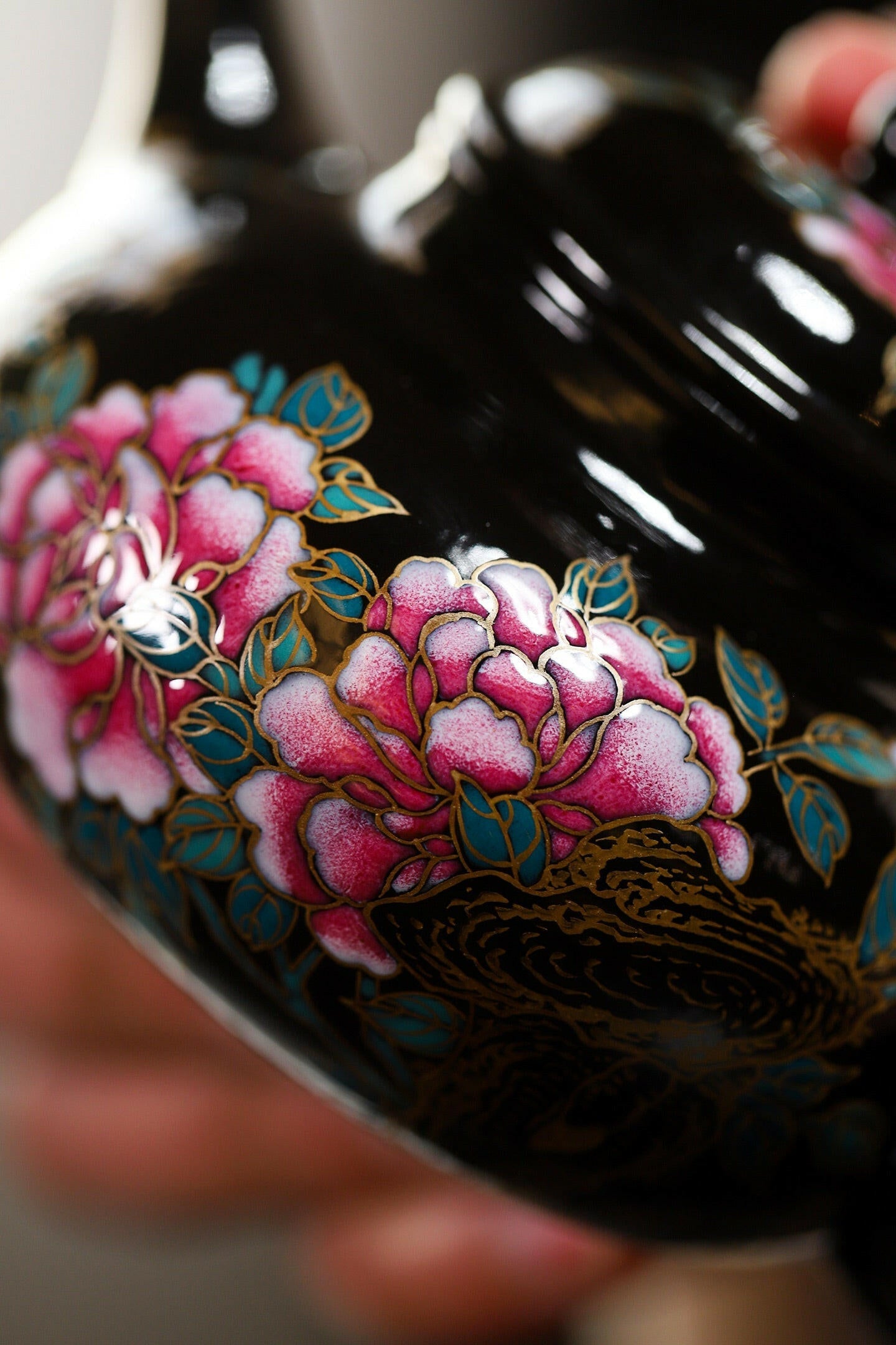 Rong Tian 160cc - Yixing Handmade Teapot 江苏宜兴