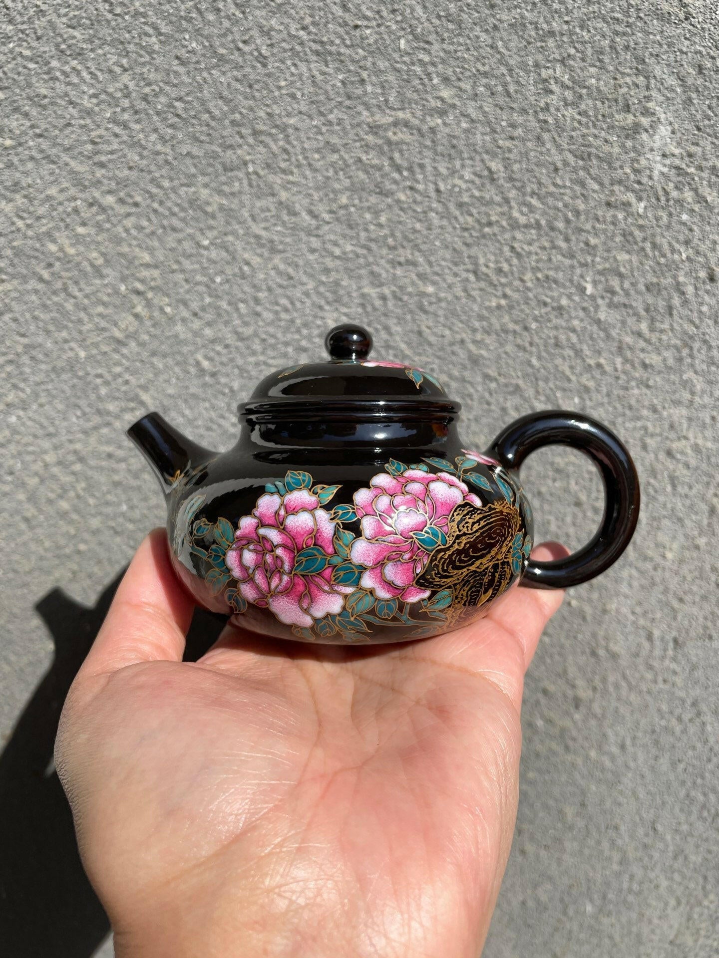 Rong Tian 160cc - Yixing Handmade Teapot 江苏宜兴