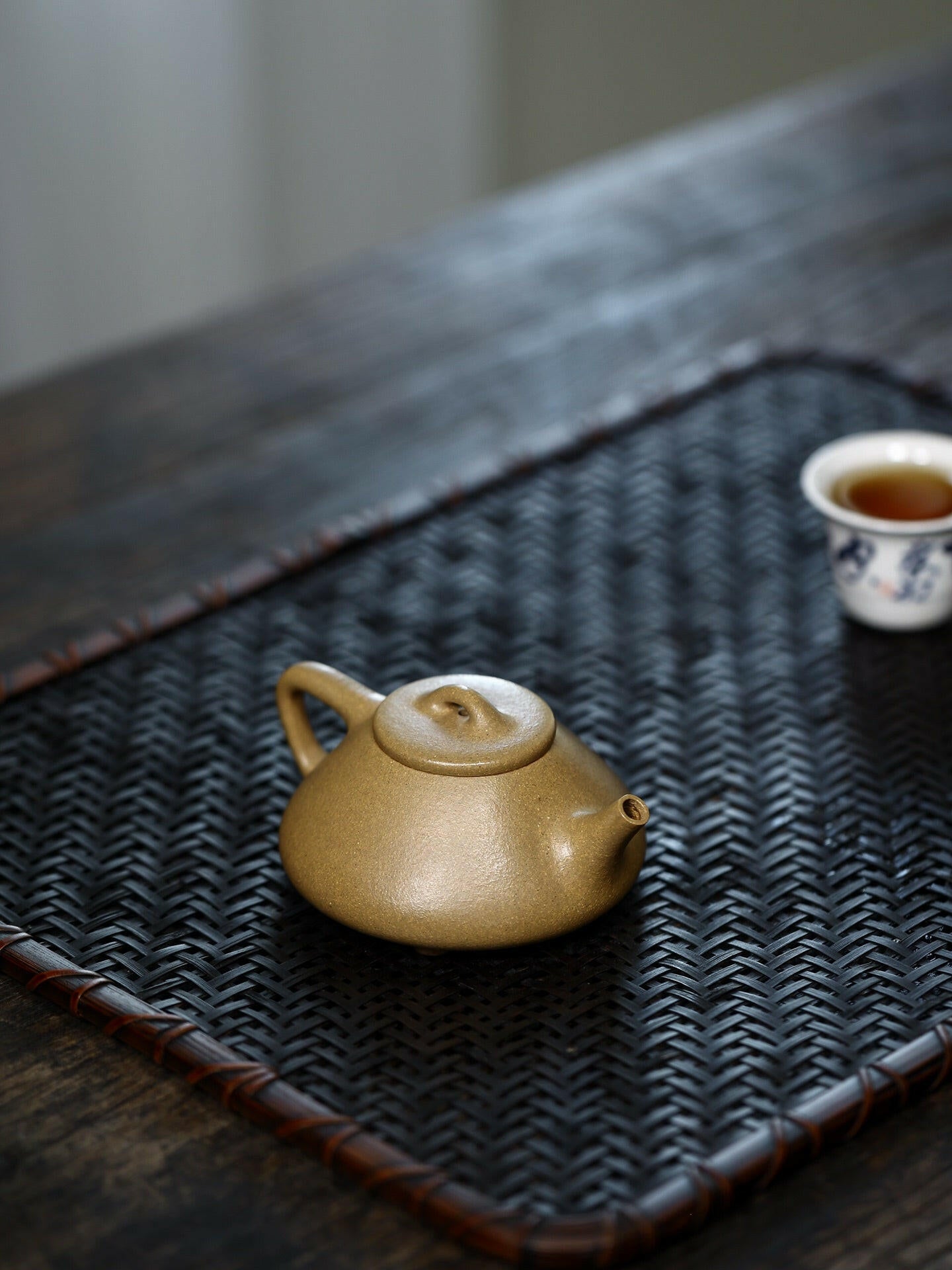 Zi Ye Shi Piao 130cc - Yixing Handmade Teapot 江苏宜兴