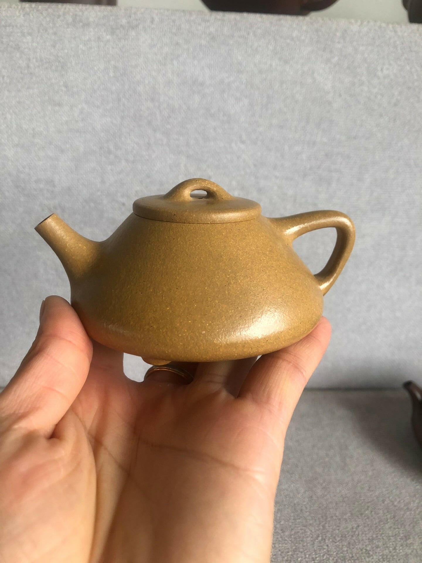 Zi Ye Shi Piao 130cc - Yixing Handmade Teapot 江苏宜兴