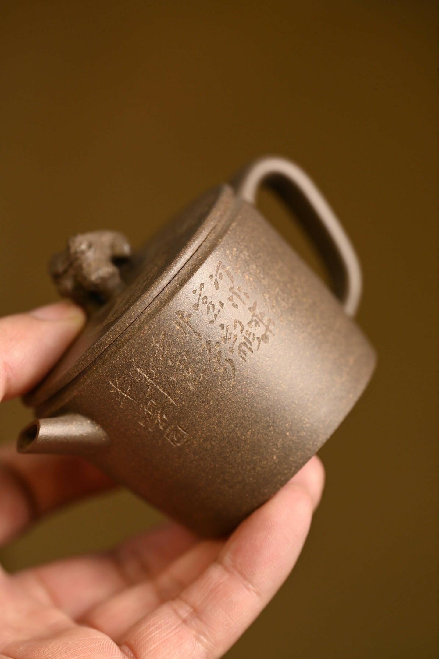 Ling Chan 120cc - Yixing Handmade Teapot 江苏宜兴