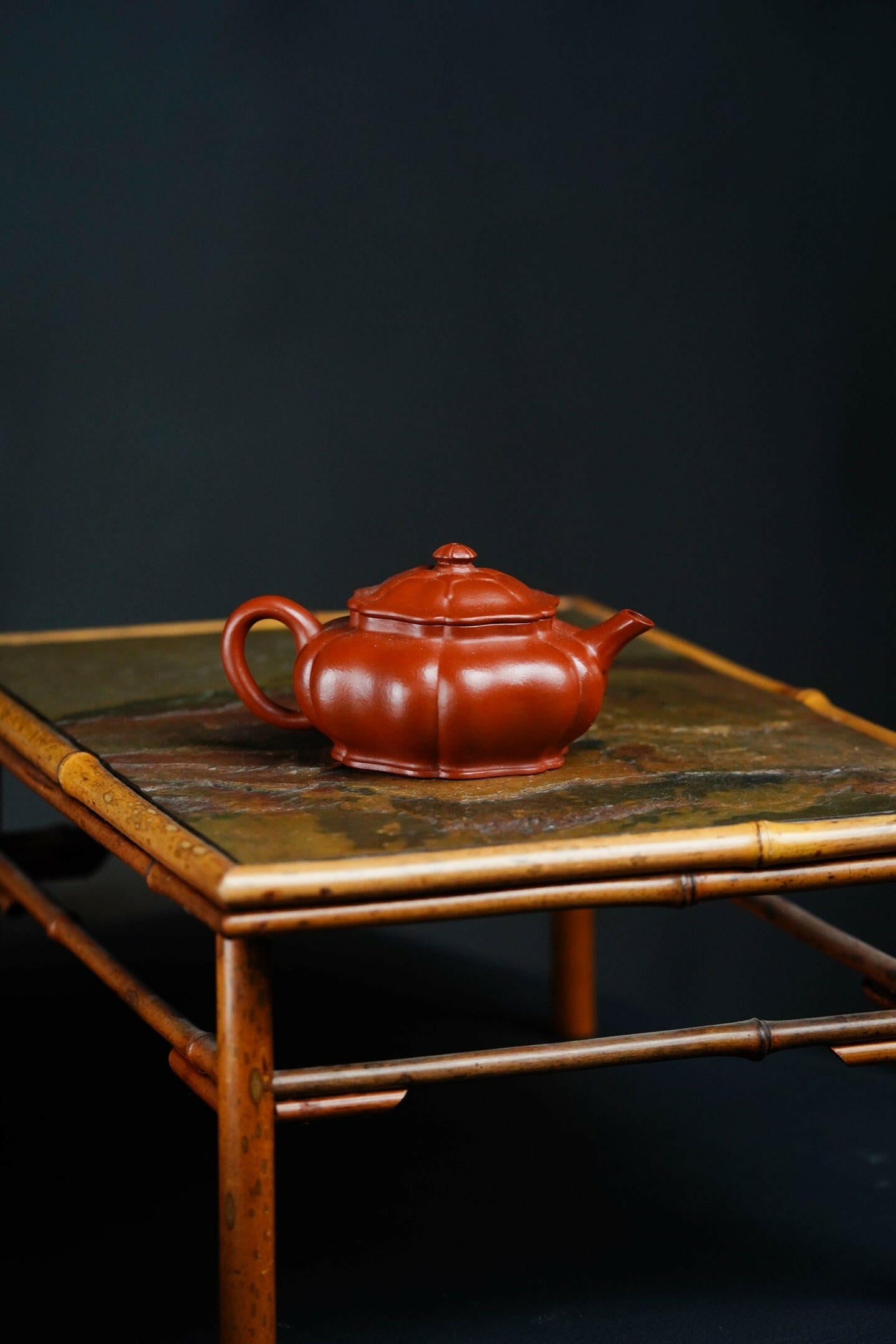 Ling Hua 120cc - Yixing Handmade Teapot 江苏宜兴