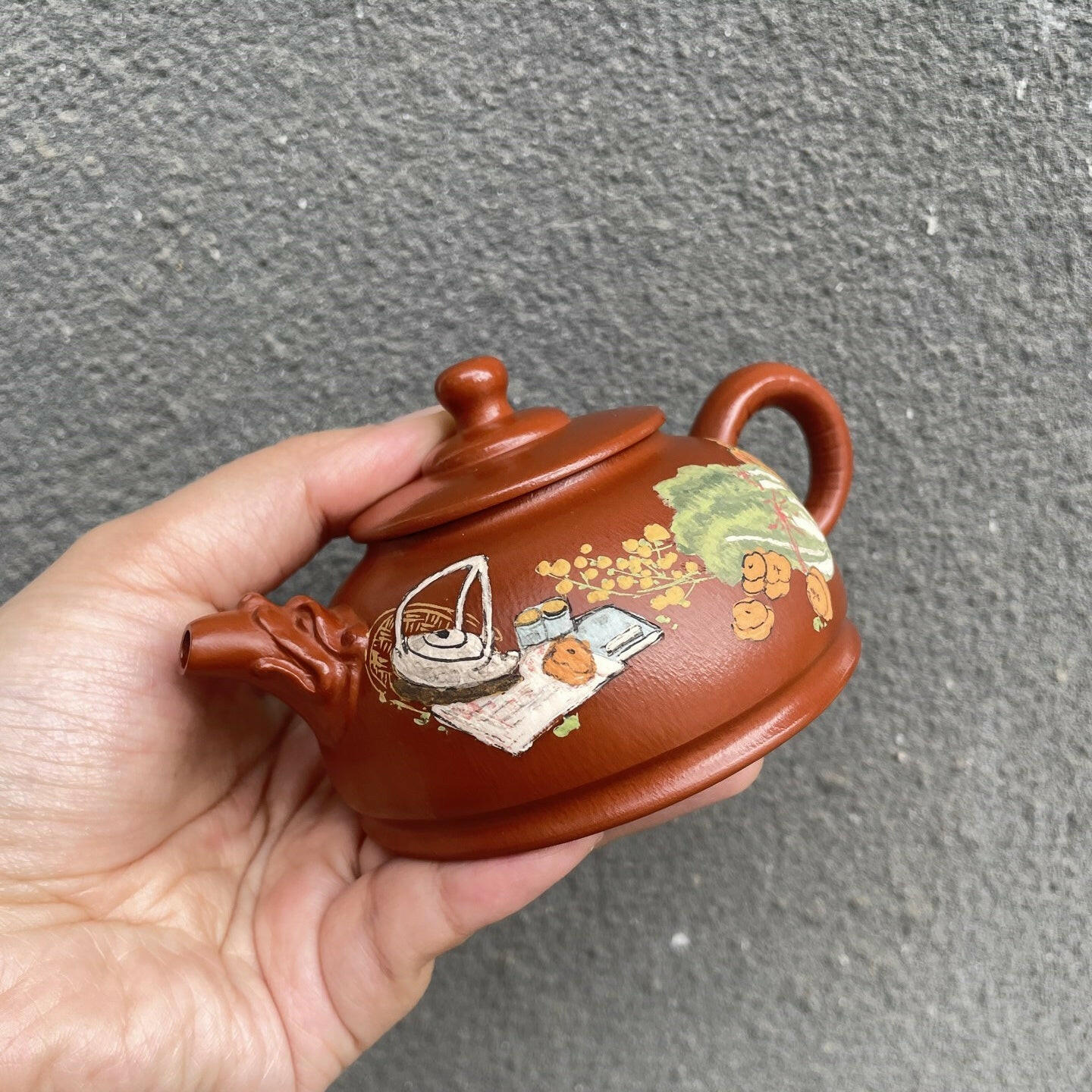 Long Zhu 120cc - Yixing Handmade Teapot 江苏宜兴