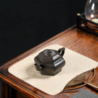 Liu Fang Gong Deng 150cc - Yixing Handmade Teapot 江苏宜兴