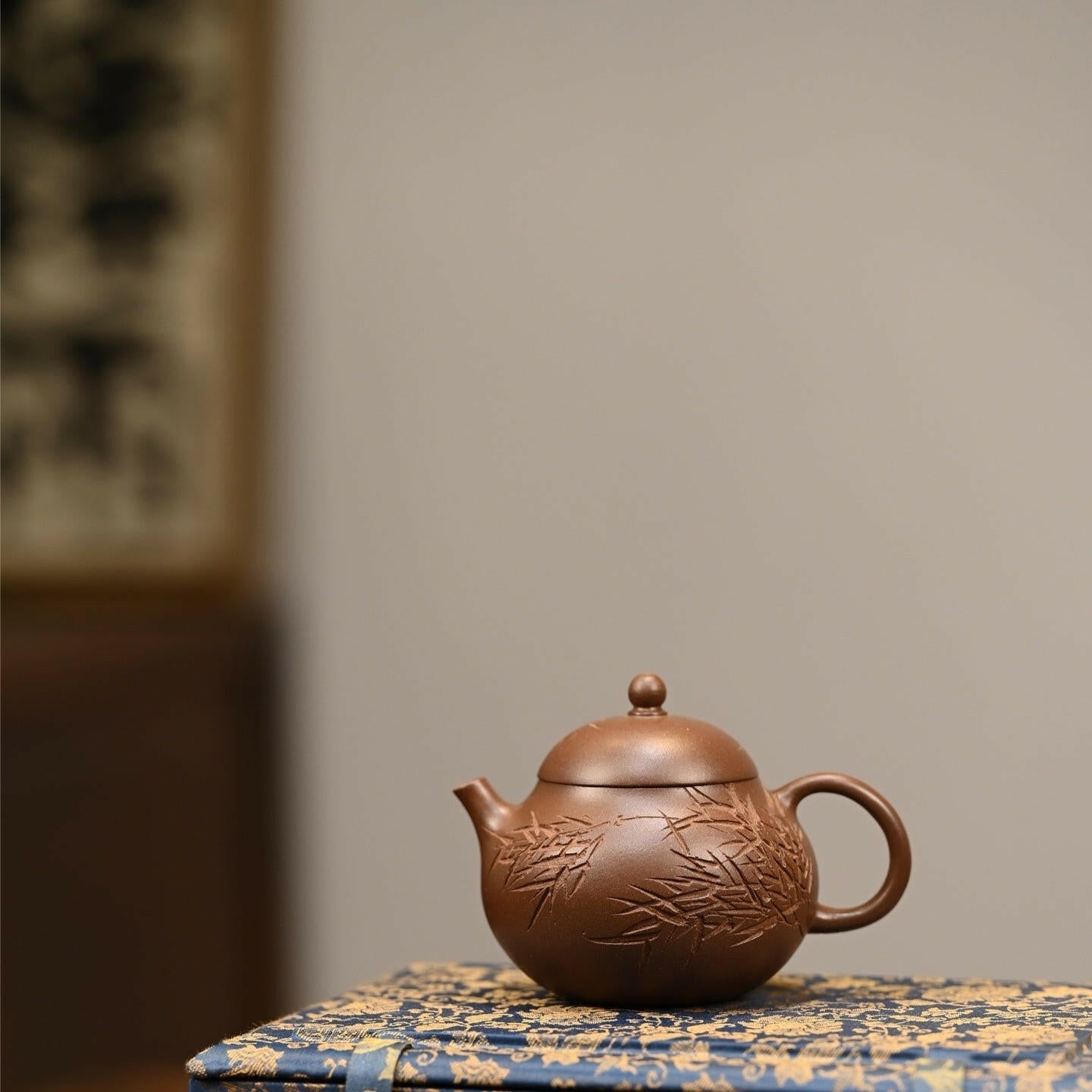 Xiao Wen Dan 130cc - Yixing Handmade Teapot 江苏宜兴