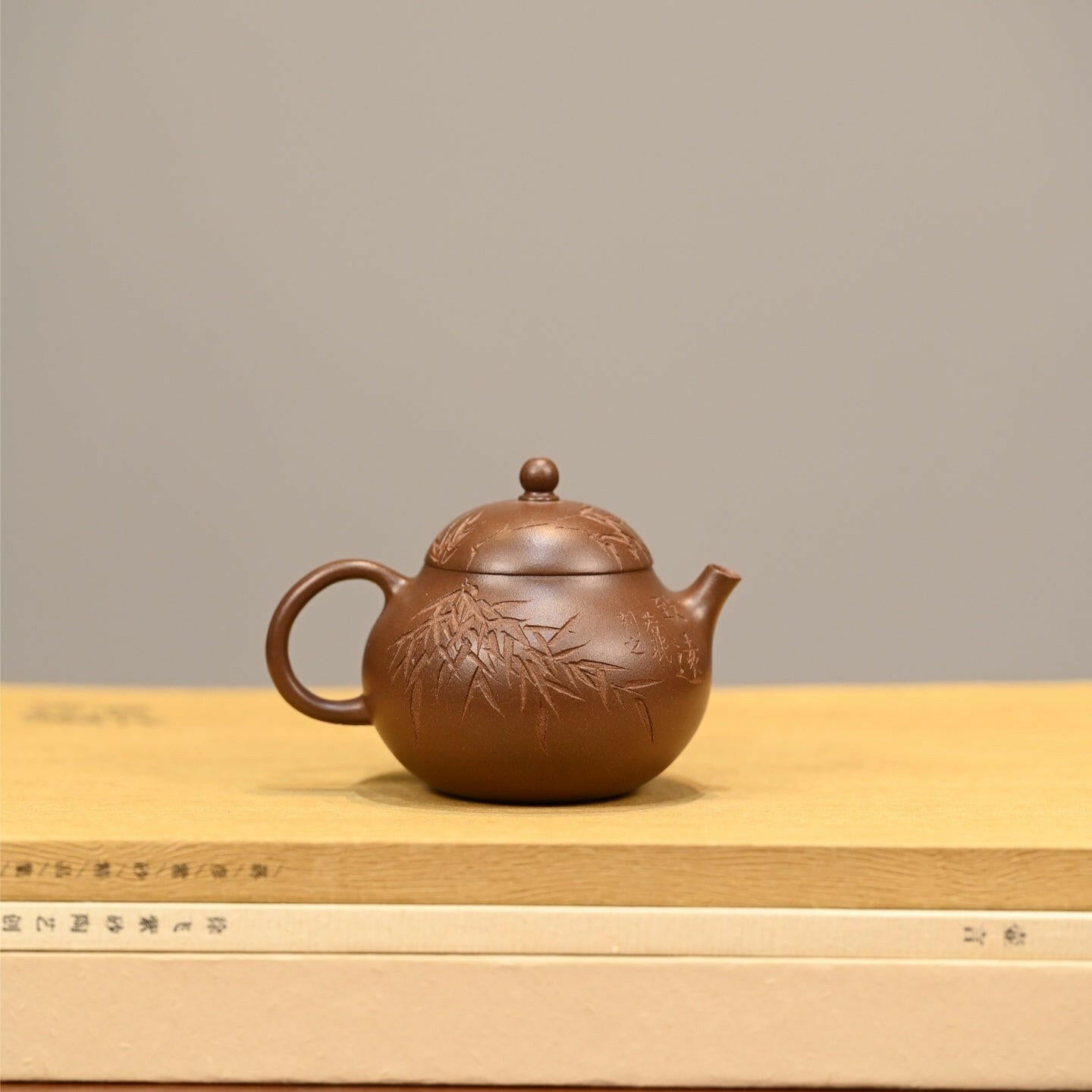 Xiao Wen Dan 130cc - Yixing Handmade Teapot 江苏宜兴