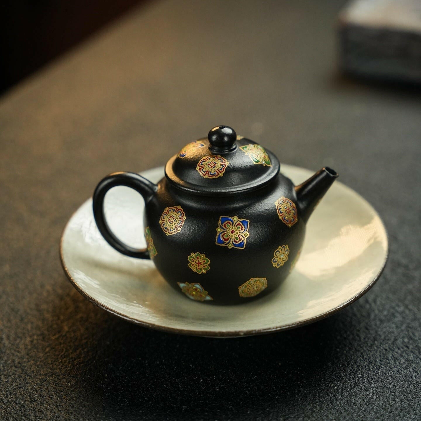 Ju Lun 140cc - Yixing Handmade Teapot 江苏宜兴