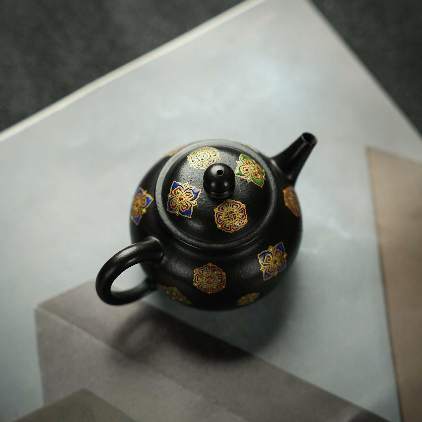 Ju Lun 140cc - Yixing Handmade Teapot 江苏宜兴