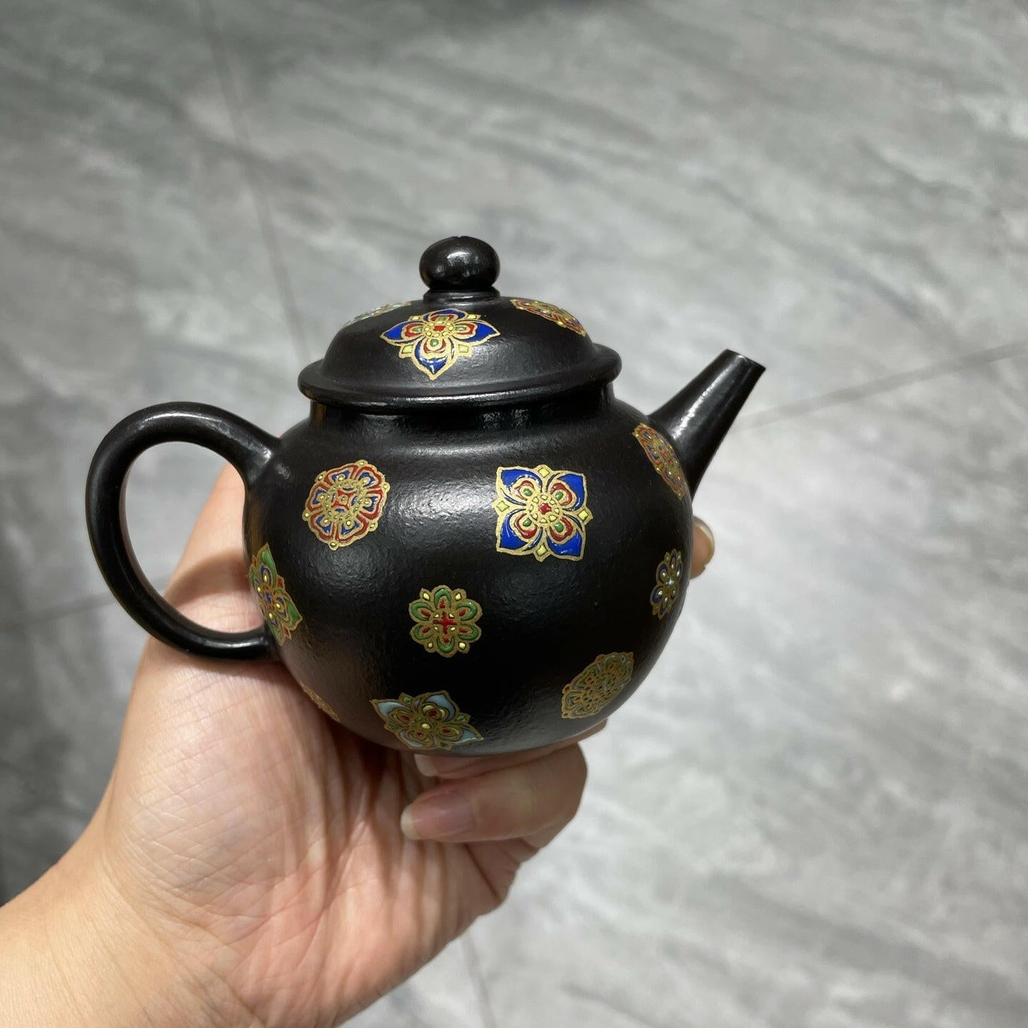 Ju Lun 140cc - Yixing Handmade Teapot 江苏宜兴