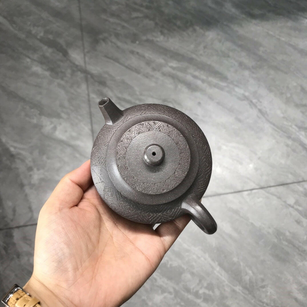 Zhong Fang Zhou Pan 140cc - Yixing Handmade Teapot 江苏宜兴