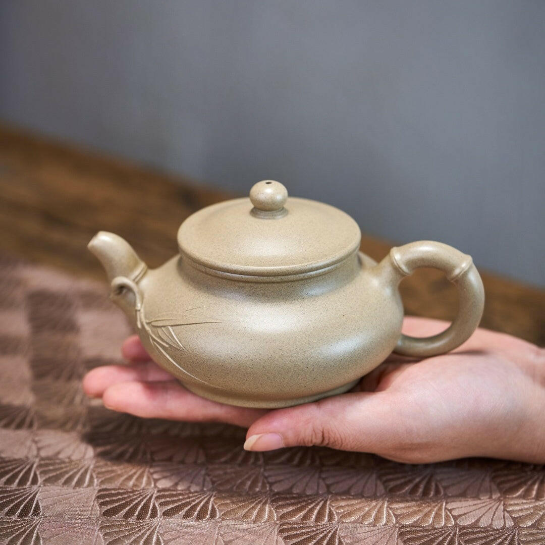 Zhu Jie Pan Hu 170cc - Yixing Handmade Teapot 江苏宜兴