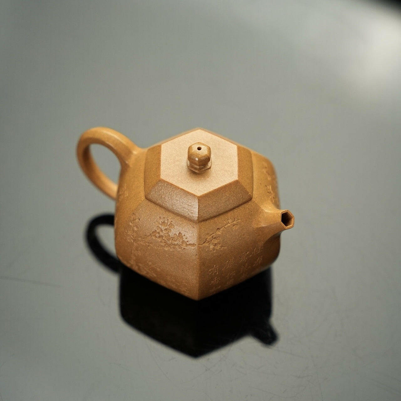 Liu Fang Xi Shi 200cc - Yixing Handmade Teapot 江苏宜兴