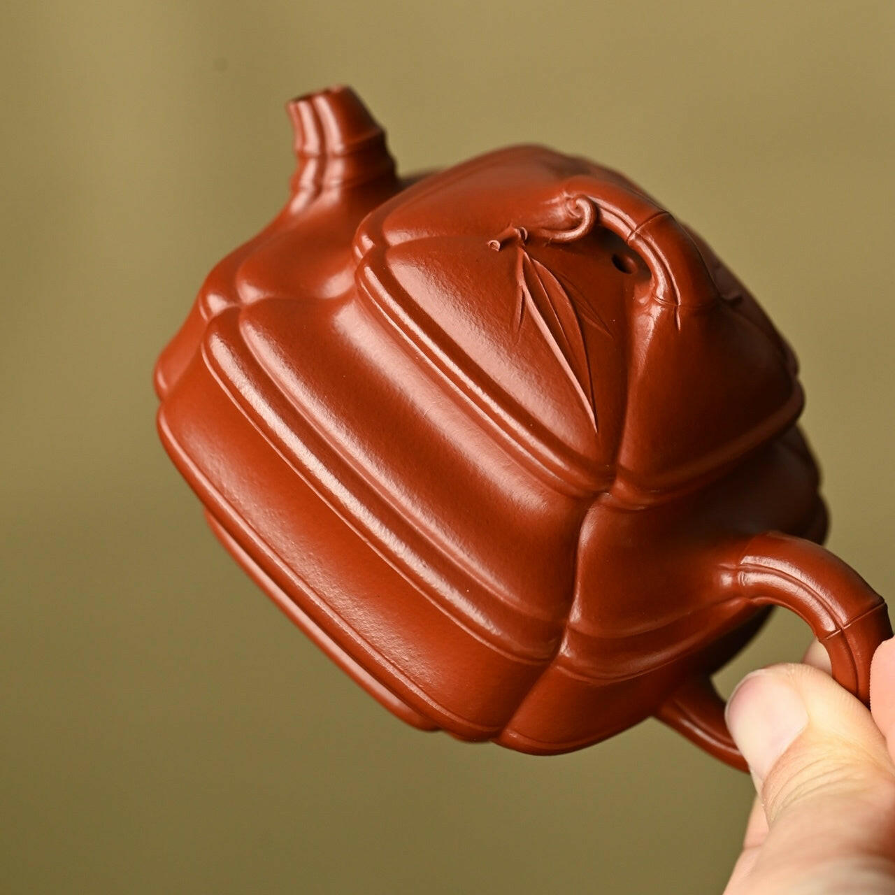 Xiao Zhu Gu 130cc - Yixing Handmade Teapot 江苏宜兴