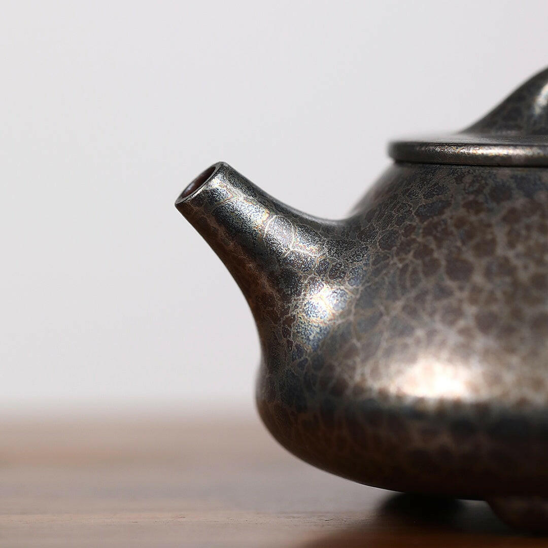 Ping Gai Shi Piao 150cc - Yixing Handmade Teapot 江苏宜兴