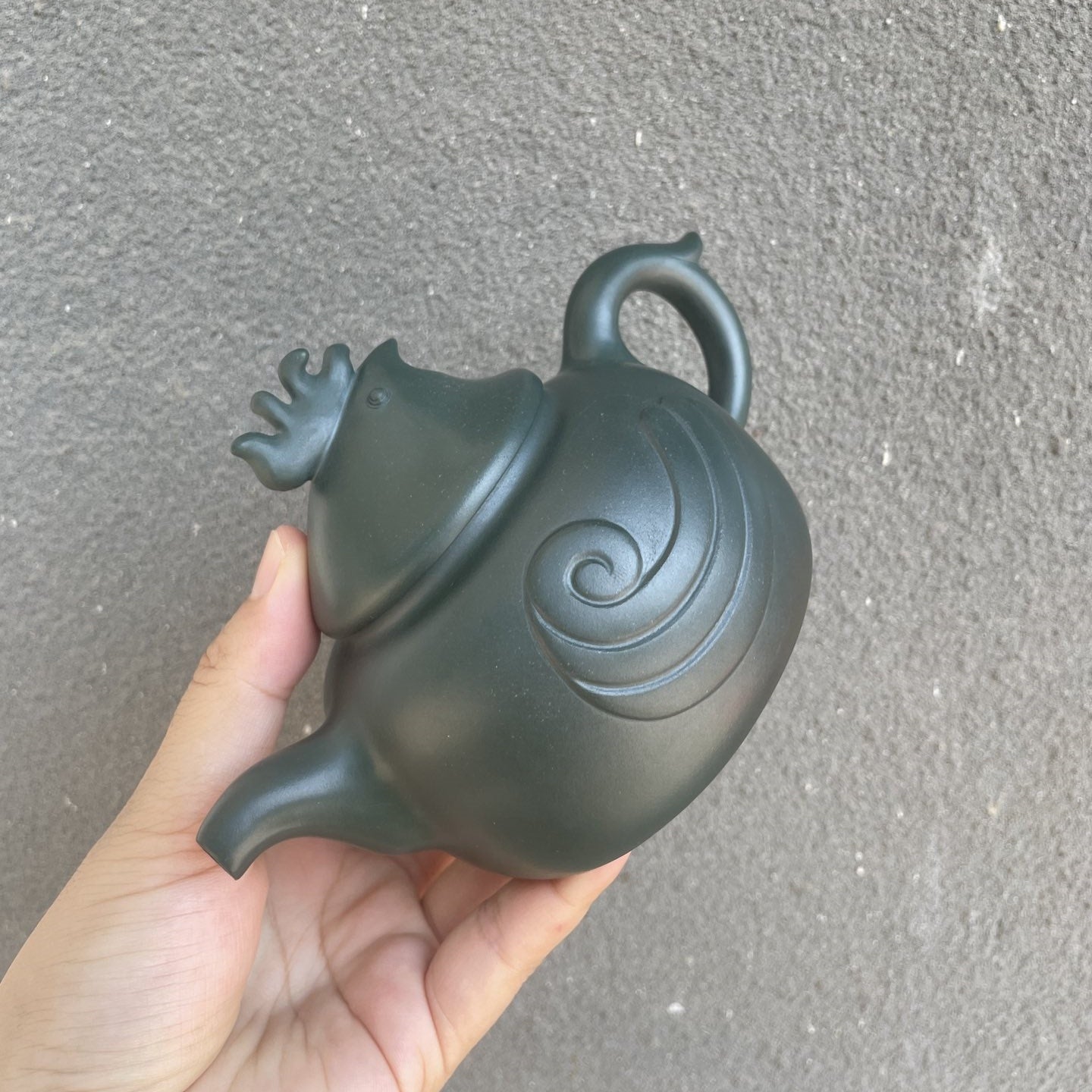 Feng Ming 260cc - Yixing Handmade Teapot 江苏宜兴