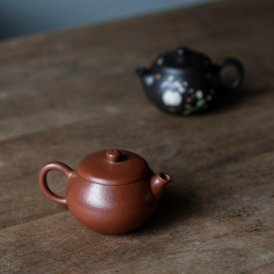 Wen Dan 100cc - Yixing Handmade Teapot 江苏宜兴