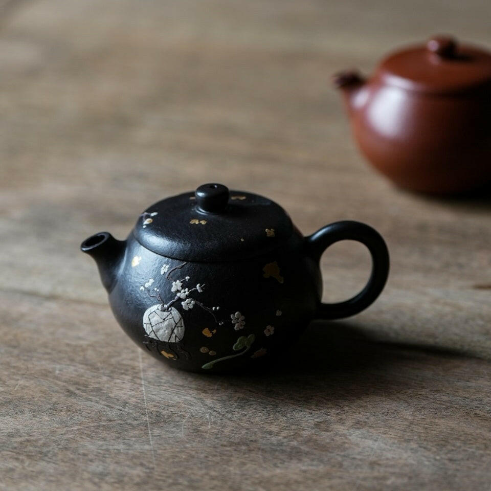 Wen Dan 100cc - Yixing Handmade Teapot 江苏宜兴