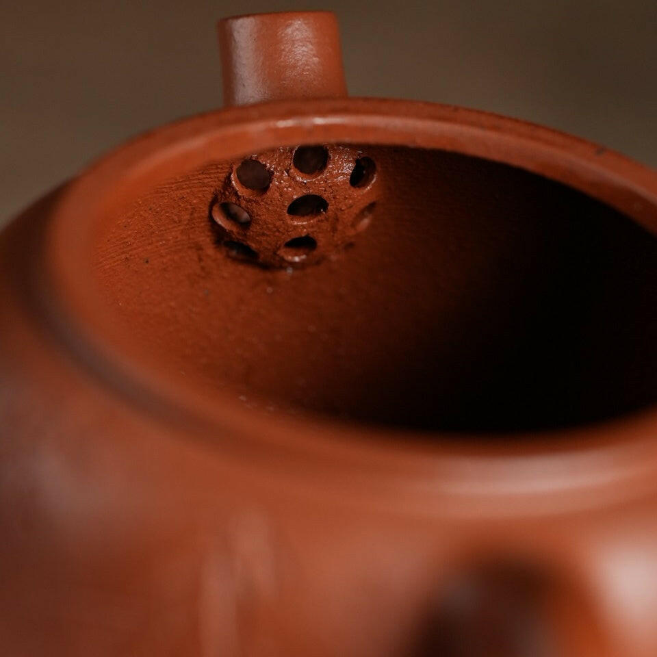 Han Wa 100cc - Yixing Handmade Teapot 江苏宜兴