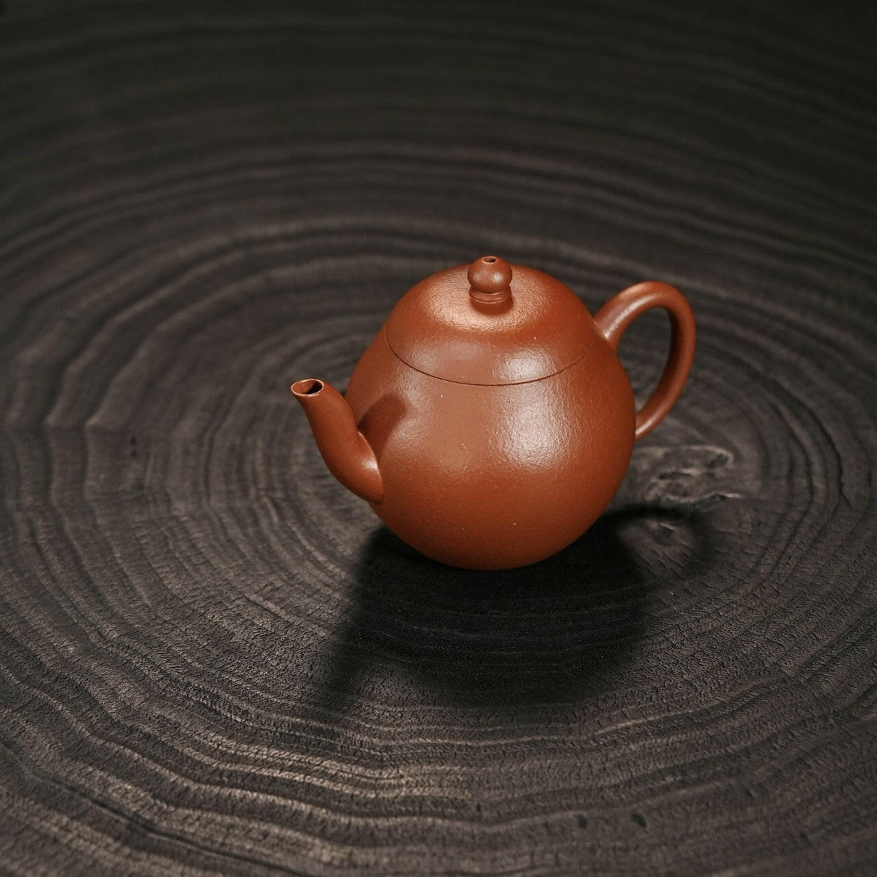 Weng Xing 100cc - Yixing Handmade Teapot 江苏宜兴
