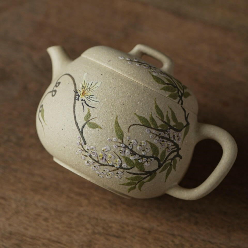 Teng Die ying 150cc - Yixing Handmade Teapot 江苏宜兴