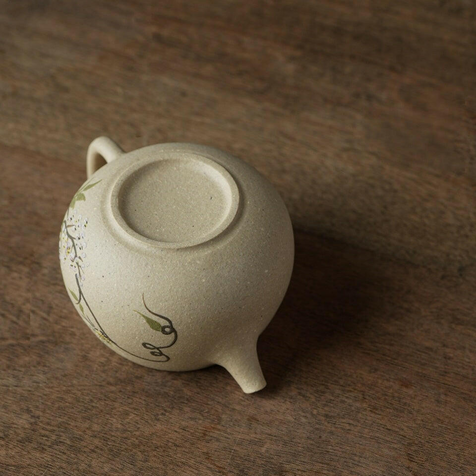 Teng Die ying 150cc - Yixing Handmade Teapot 江苏宜兴