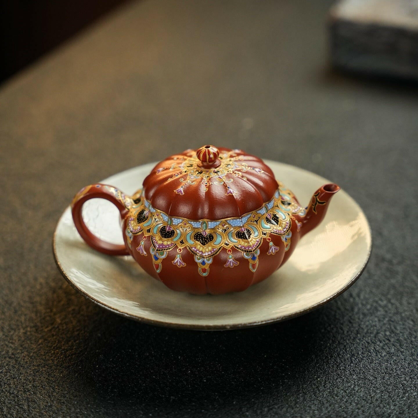Jin Wen Ju De 150cc - Yixing Handmade Teapot 江苏宜兴