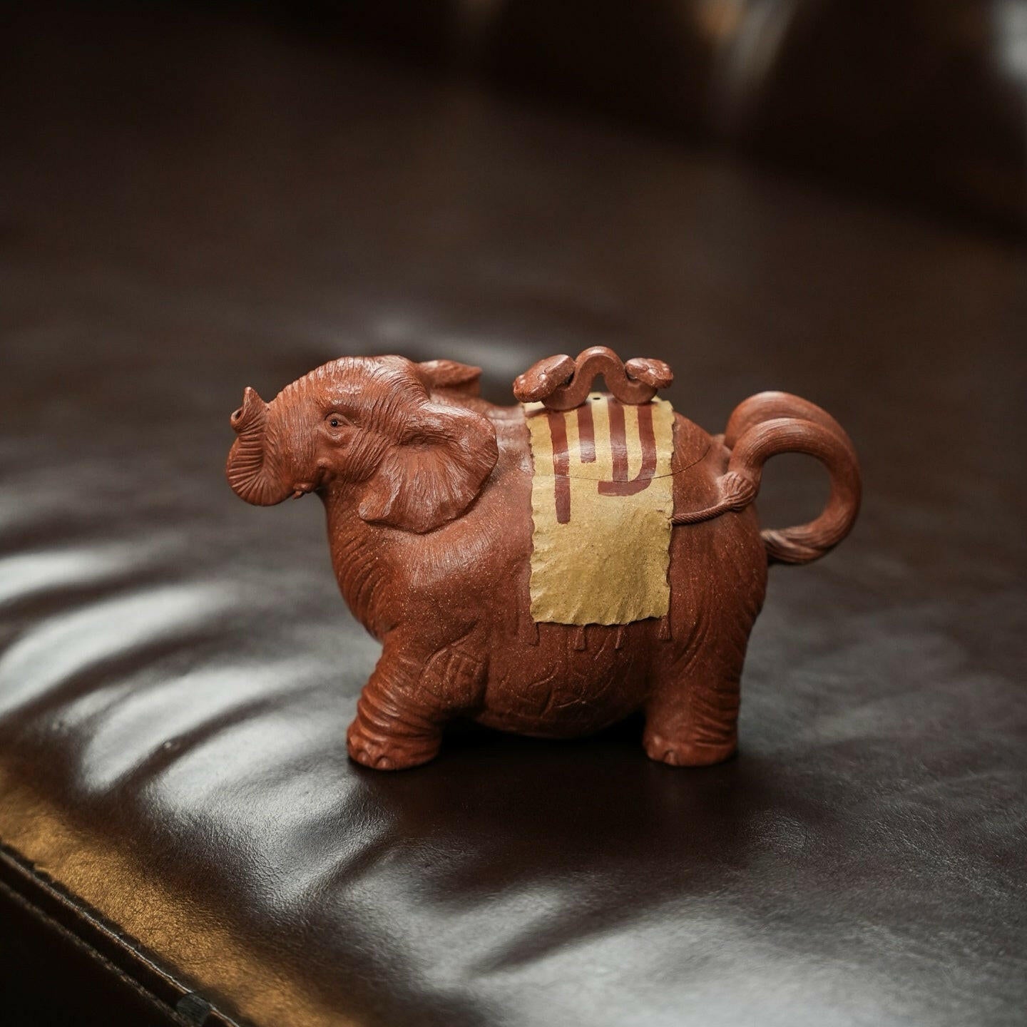 Ji Xiang 200cc - Yixing Handmade Teapot 江苏宜兴