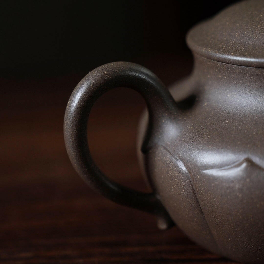 Rui Xiang 175cc - Yixing Handmade Teapot 江苏宜兴