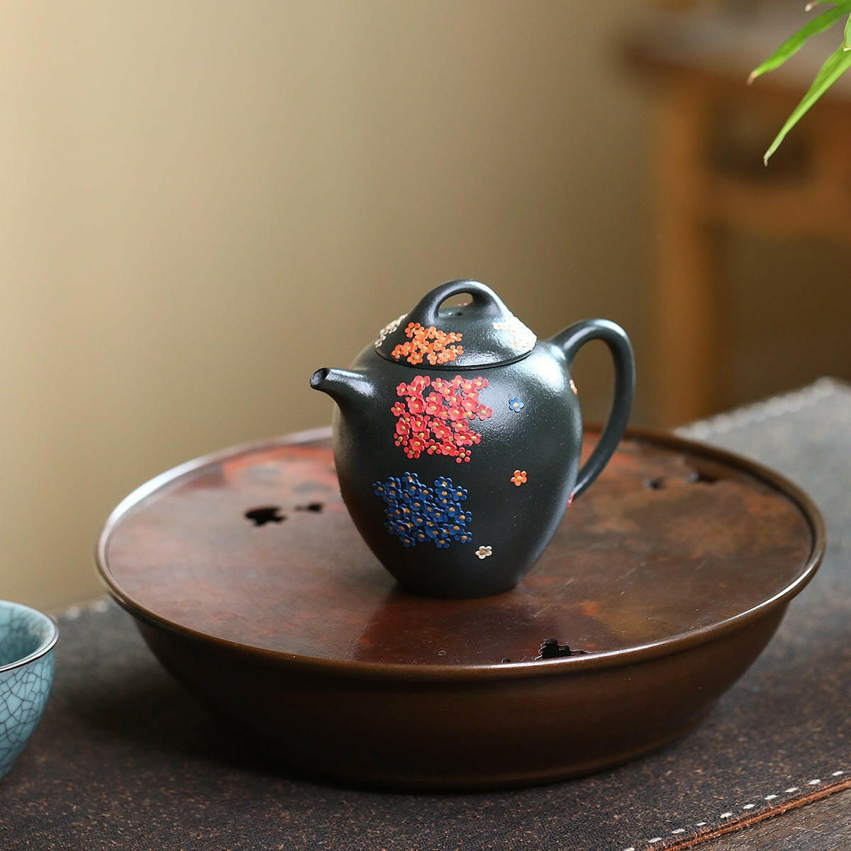 Fan Hua 150cc - Yixing Handmade Teapot 江苏宜兴