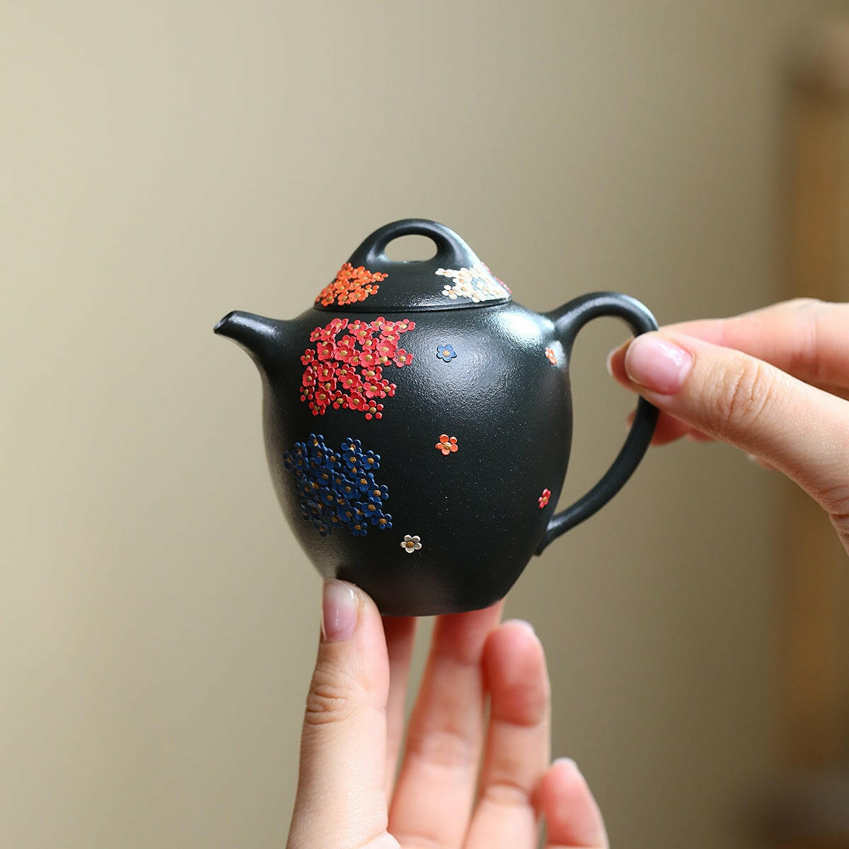 Fan Hua 150cc - Yixing Handmade Teapot 江苏宜兴
