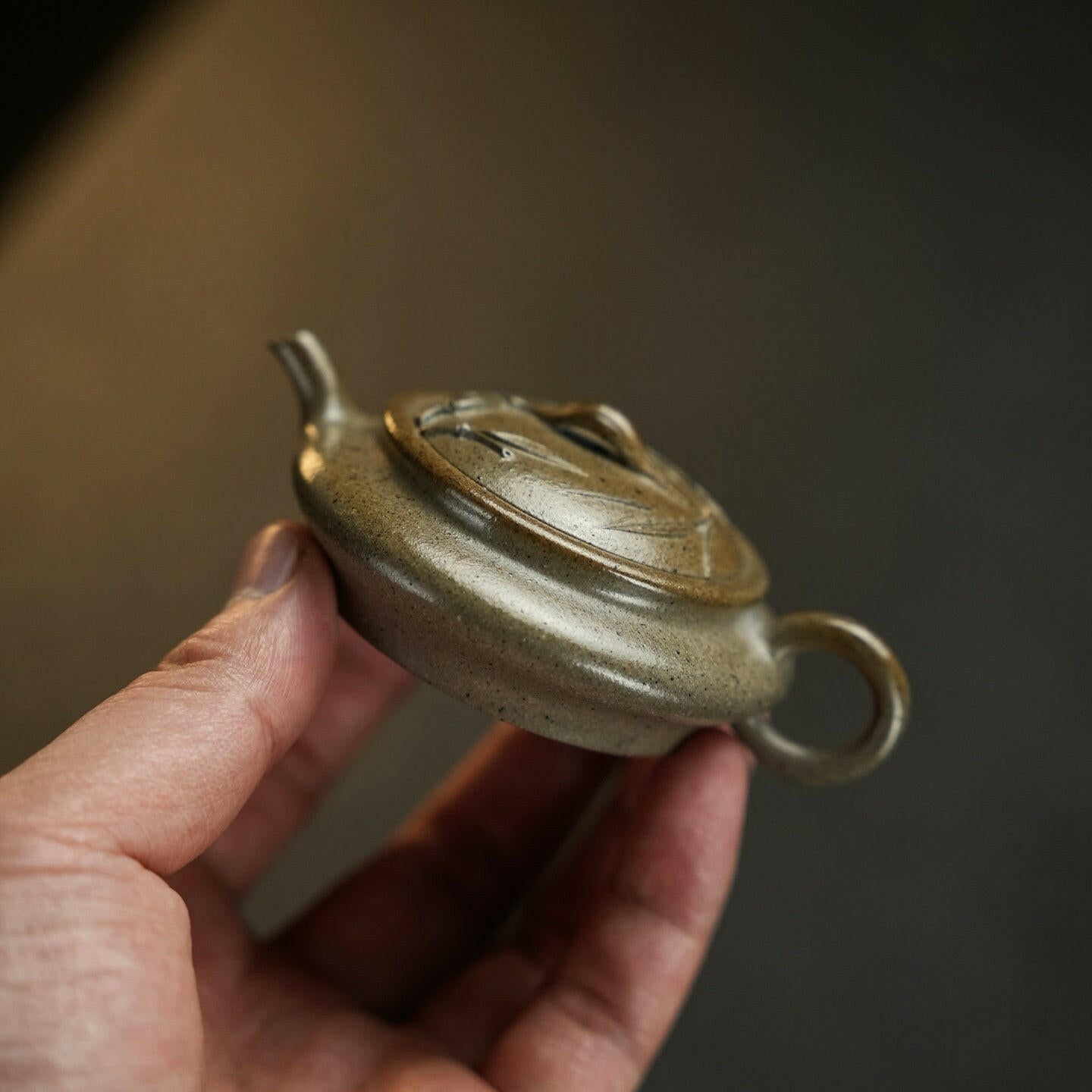 Guan Zhu 50cc - Yixing Handmade Teapot 江苏宜兴