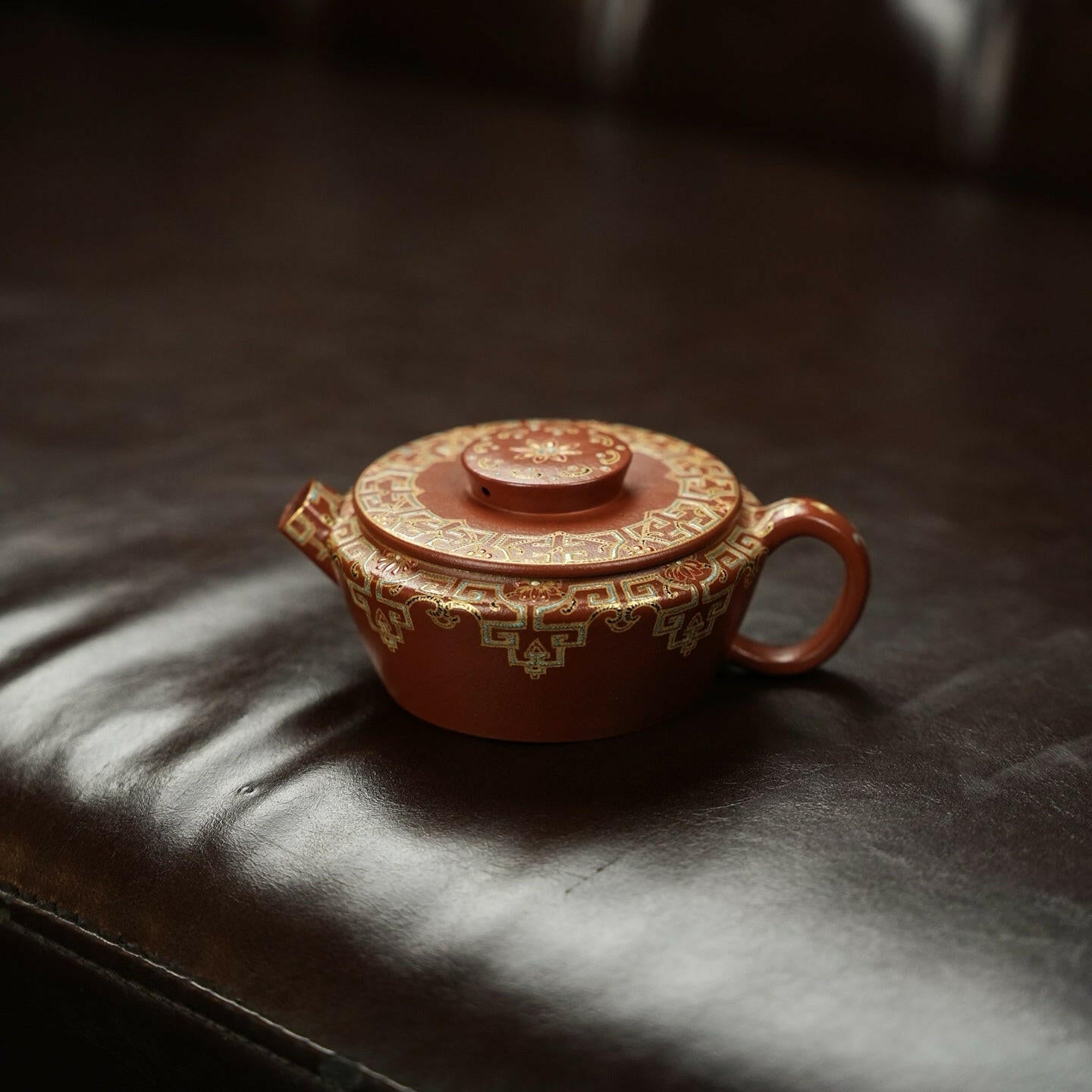 Jing Wa 150cc - Yixing Handmade Teapot 江苏宜兴