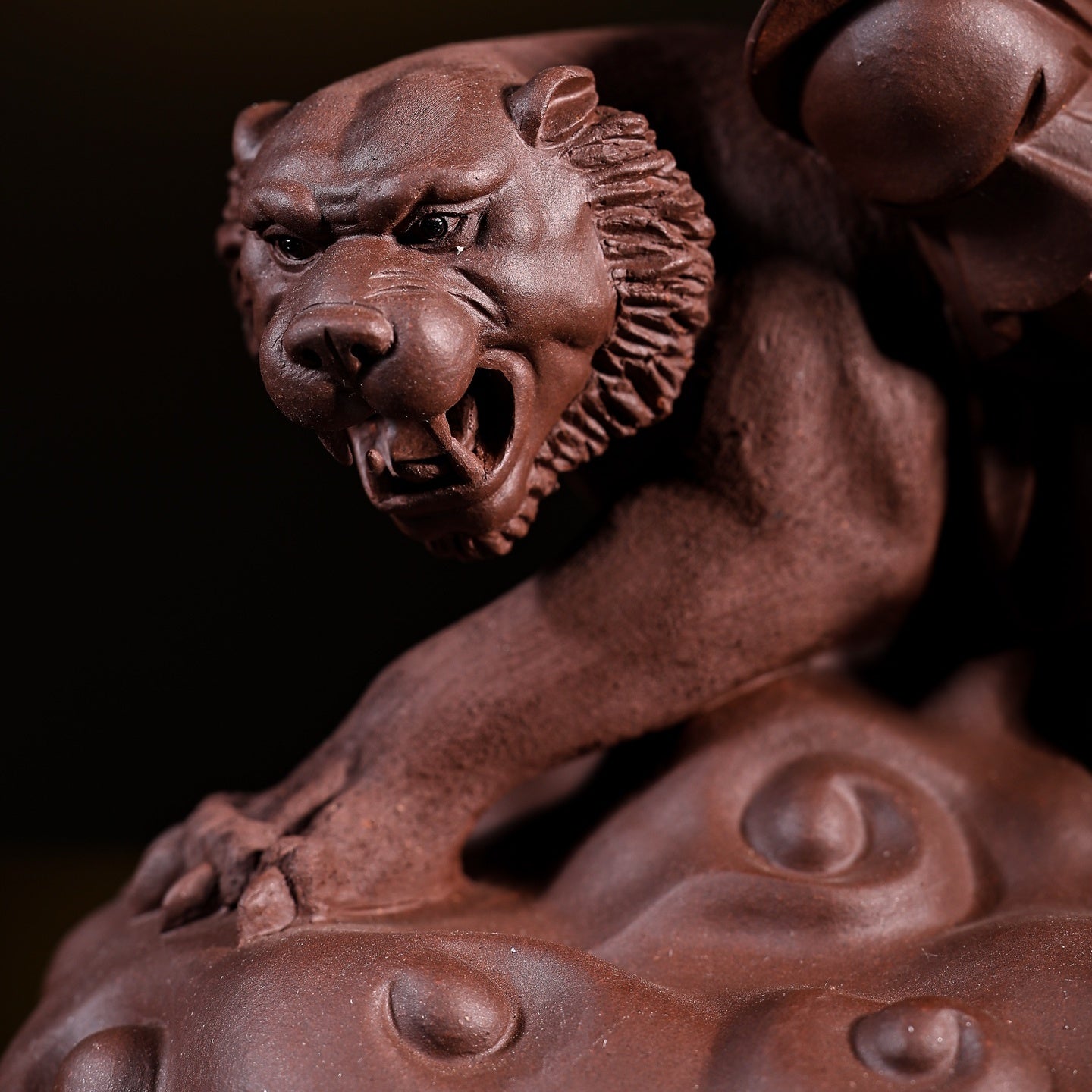 Wu Cai Shen - Zisha Sculpture 江苏宜兴