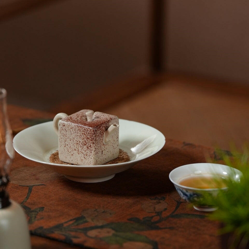 Si Fang Xian Tao 85cc - Yixing Handmade Teapot 江苏宜兴