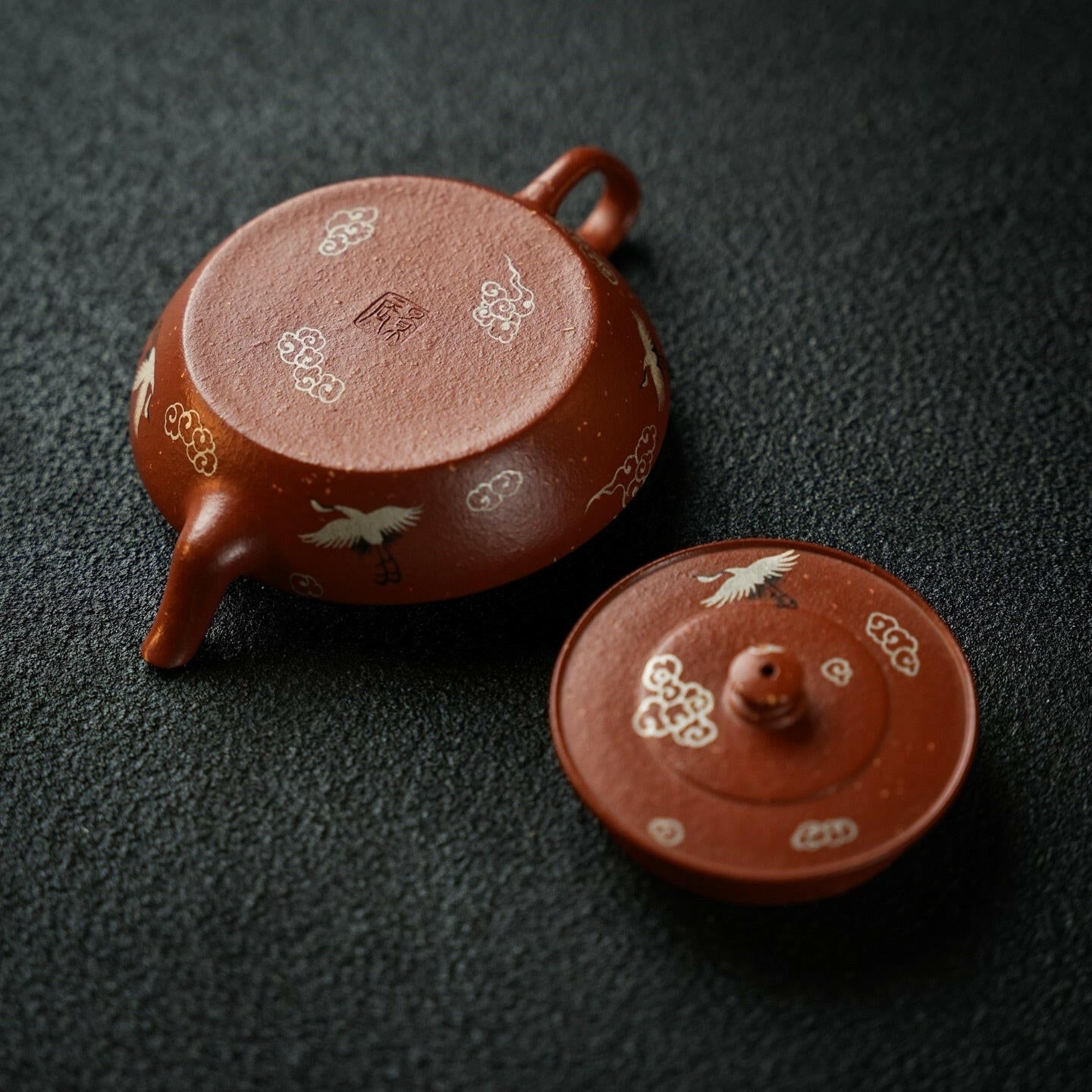 He Pan 110cc - Yixing Handmade Teapot 江苏宜兴