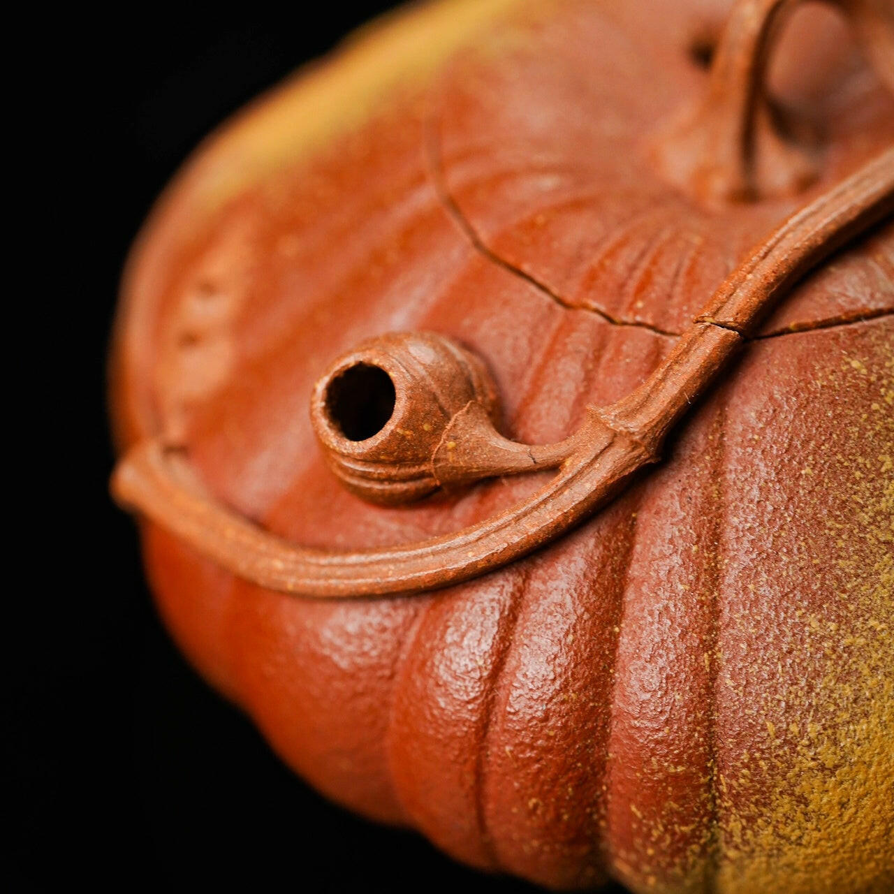 Nan Gua 120cc - Yixing Handmade Teapot 江苏宜兴
