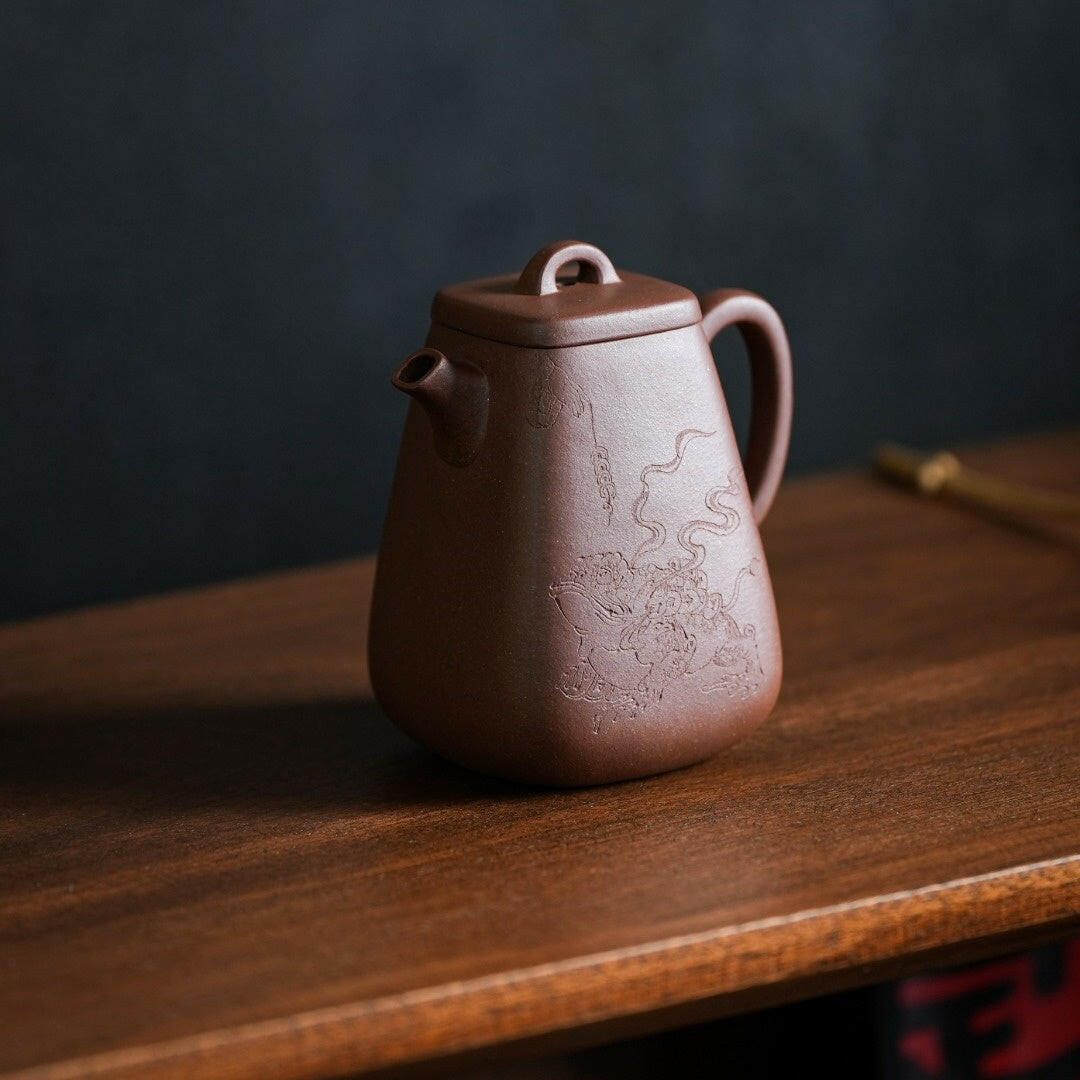 Zhao Cai Jin Bao 200cc - Yixing Handmade Teapot 江苏宜兴